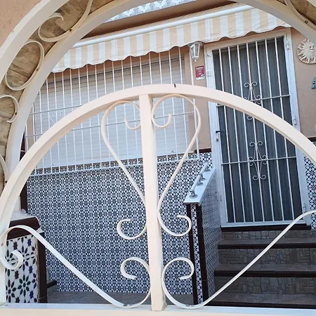 Tranquilo Townhouse Casa Spain Kwintos *