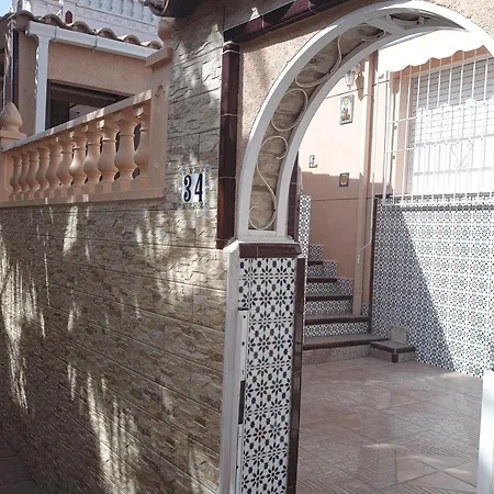 Tranquilo Townhouse Casa Spain Kwintos *