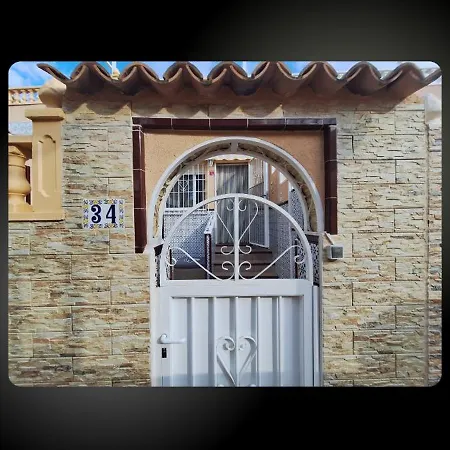 Tranquilo Townhouse Casa Spain Kwintos Holiday home *